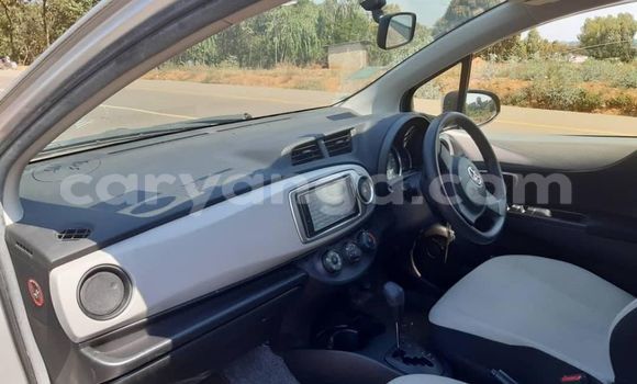 Nunua Ilio tumika Toyota Vitz Silver Gari ndani ya Blantyre nchini Malawi Nunua Ilio tumika Toyota Vitz Silver Gari ndani ya Blantyre nchini Malawi