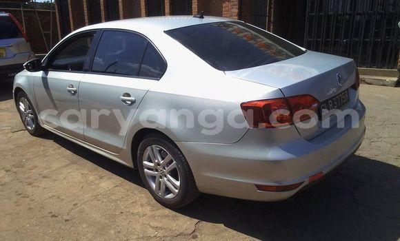 Nunua Ilio tumika Volkswagen Passat Silver Gari ndani ya Blantyre nchini Malawi Nunua Ilio tumika Volkswagen Passat Silver Gari ndani ya Blantyre nchini Malawi
