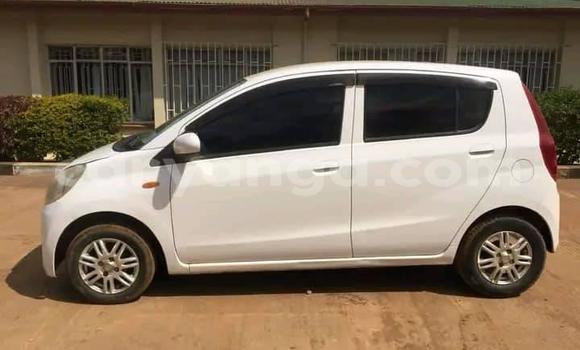 Nunua Ilio tumika Daihatsu Mira White Gari ndani ya Blantyre nchini Malawi Nunua Ilio tumika Daihatsu Mira White Gari ndani ya Blantyre nchini Malawi