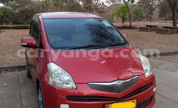 Acheter Occasion Voiture Toyota Ractis Rouge à Lilongwe, Malawi Acheter Occasion Voiture Toyota Ractis Rouge à Lilongwe, Malawi