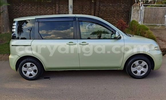 Buy Used Toyota Sienta Green Car in Blantyre in Malawi Buy Used Toyota Sienta Green Car in Blantyre in Malawi