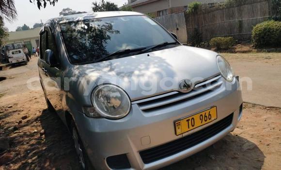 Nunua Ilio tumika Toyota Sienta Silver Gari ndani ya Blantyre nchini Malawi Nunua Ilio tumika Toyota Sienta Silver Gari ndani ya Blantyre nchini Malawi