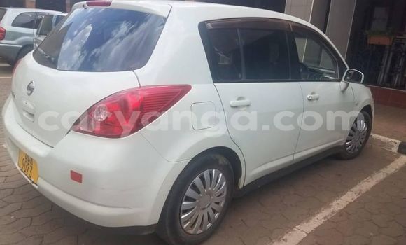 Nunua Ilio tumika Nissan Tiida White Gari ndani ya Blantyre nchini Malawi Nunua Ilio tumika Nissan Tiida White Gari ndani ya Blantyre nchini Malawi