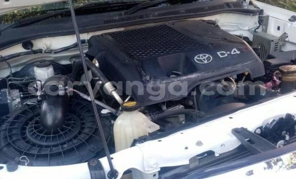 Buy Used Toyota Hilux White Car in Blantyre in Malawi Buy Used Toyota Hilux White Car in Blantyre in Malawi
