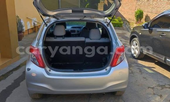 Buy Used Toyota Vitz Silver Car in Blantyre in Malawi Buy Used Toyota Vitz Silver Car in Blantyre in Malawi