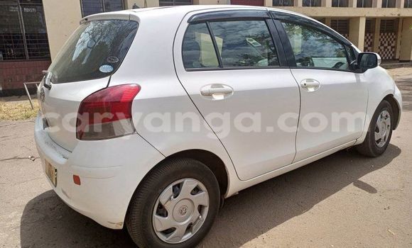 Buy Used Toyota Vitz White Car in Blantyre in Malawi Buy Used Toyota Vitz White Car in Blantyre in Malawi