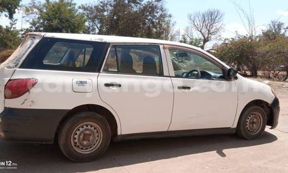 Buy Used Nissan AD White Car in Blantyre in Malawi Buy Used Nissan AD White Car in Blantyre in Malawi