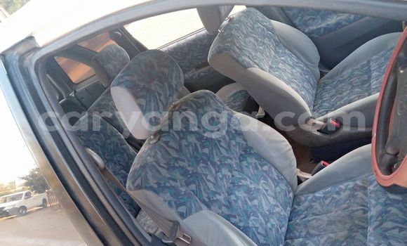 Buy Used Toyota Ipsum White Car in Salima in Malawi Buy Used Toyota Ipsum White Car in Salima in Malawi