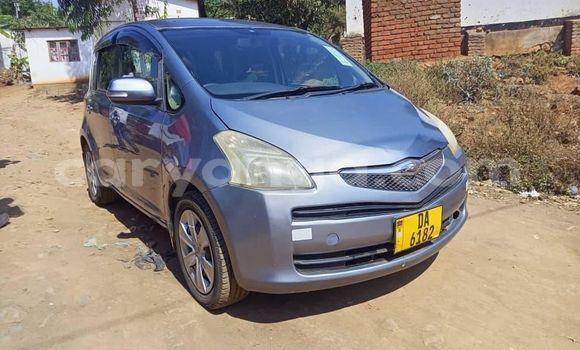 Buy Used Toyota Ractis Blue Car in Blantyre in Malawi Buy Used Toyota Ractis Blue Car in Blantyre in Malawi