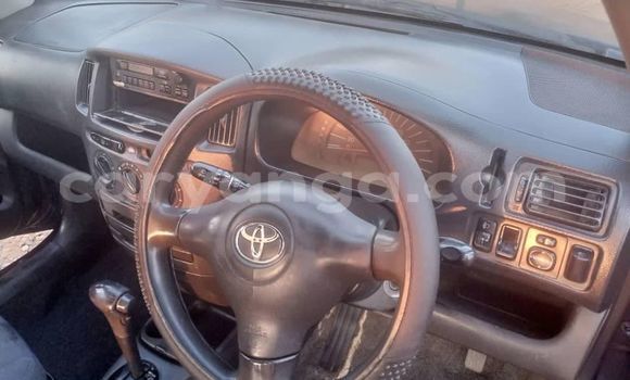 Acheter Occasion Voiture Toyota Succeed Bleu à Lilongwe, Malawi Acheter Occasion Voiture Toyota Succeed Bleu à Lilongwe, Malawi