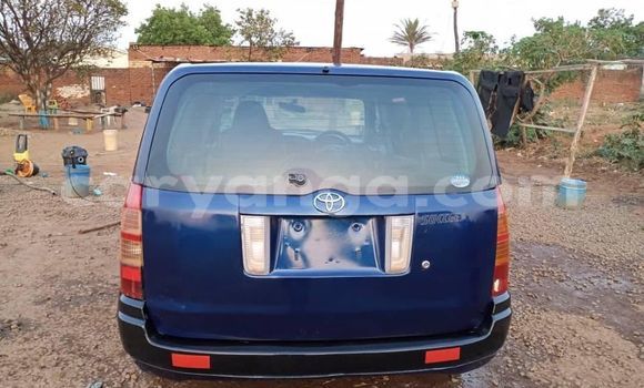 Acheter Occasion Voiture Toyota Succeed Bleu à Lilongwe, Malawi Acheter Occasion Voiture Toyota Succeed Bleu à Lilongwe, Malawi
