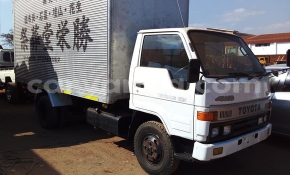 Buy Used Toyota Dyna White Car in Lilongwe in Malawi Buy Used Toyota Dyna White Car in Lilongwe in Malawi