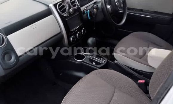 Nunua Ilio tumika Mazda Verisa White Gari ndani ya Blantyre nchini Malawi Nunua Ilio tumika Mazda Verisa White Gari ndani ya Blantyre nchini Malawi