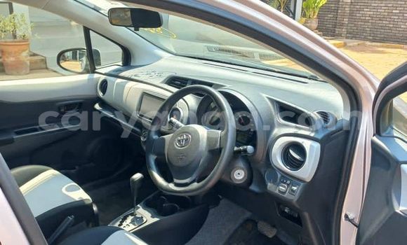 Nunua Ilio tumika Toyota Vitz Silver Gari ndani ya Blantyre nchini Malawi Nunua Ilio tumika Toyota Vitz Silver Gari ndani ya Blantyre nchini Malawi