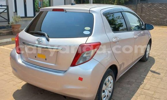 Nunua Ilio tumika Toyota Vitz Silver Gari ndani ya Blantyre nchini Malawi Nunua Ilio tumika Toyota Vitz Silver Gari ndani ya Blantyre nchini Malawi