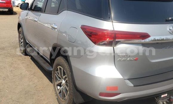 Buy Used Toyota Fortuner Silver Car in Lilongwe in Malawi Buy Used Toyota Fortuner Silver Car in Lilongwe in Malawi