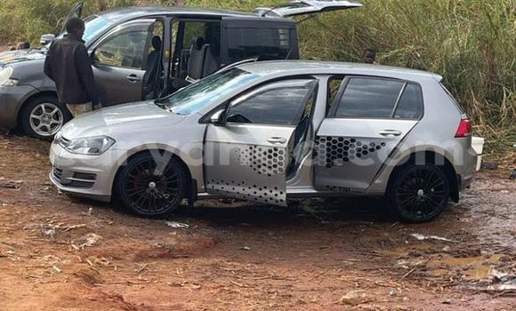 Buy Used Volkswagen Golf Silver Car in Lilongwe in Malawi Buy Used Volkswagen Golf Silver Car in Lilongwe in Malawi