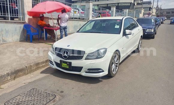 Buy Used Mercedes‒Benz C–Class White Car in Blantyre in Malawi