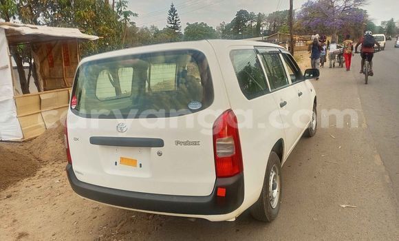 Acheter Occasion Voiture Toyota Probox Blanc à Blantyre, Malawi Acheter Occasion Voiture Toyota Probox Blanc à Blantyre, Malawi