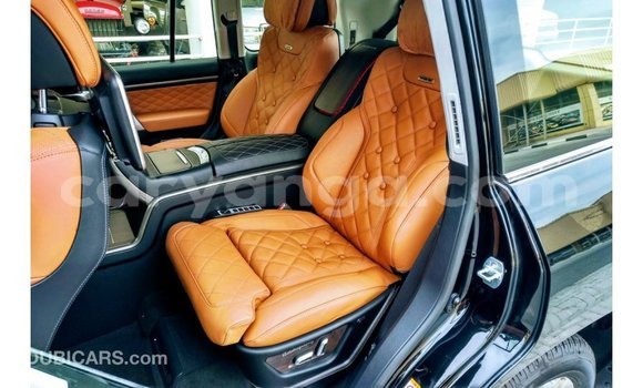 Acheter Import Voiture Toyota Land Cruiser Noir à Import - Dubai, Malawi Acheter Import Voiture Toyota Land Cruiser Noir à Import - Dubai, Malawi