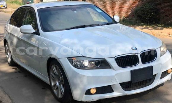 Acheter Occasion Voiture BMW 3–Series Blanc à Blantyre, Malawi Acheter Occasion Voiture BMW 3–Series Blanc à Blantyre, Malawi