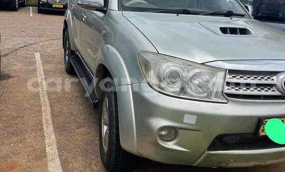 Nunua Ilio tumika Toyota Fortuner Silver Gari ndani ya Lilongwe nchini Malawi Nunua Ilio tumika Toyota Fortuner Silver Gari ndani ya Lilongwe nchini Malawi