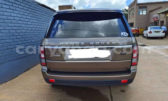 Nunua Ilio tumika Land Rover Range Rover Vogue Brown Gari ndani ya Lilongwe nchini Malawi Nunua Ilio tumika Land Rover Range Rover Vogue Brown Gari ndani ya Lilongwe nchini Malawi