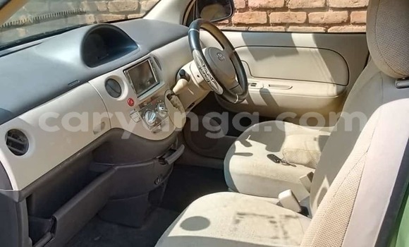 Buy Used Toyota Sienta Green Car in Blantyre in Malawi Buy Used Toyota Sienta Green Car in Blantyre in Malawi