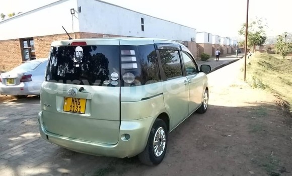 Buy Used Toyota Sienta Green Car in Blantyre in Malawi Buy Used Toyota Sienta Green Car in Blantyre in Malawi