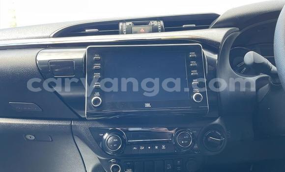 Nunua Ilio tumika Toyota Hilux White Gari ndani ya Blantyre nchini Malawi Nunua Ilio tumika Toyota Hilux White Gari ndani ya Blantyre nchini Malawi