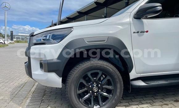 Nunua Ilio tumika Toyota Hilux White Gari ndani ya Blantyre nchini Malawi Nunua Ilio tumika Toyota Hilux White Gari ndani ya Blantyre nchini Malawi