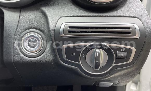 Nunua Ilio tumika Mercedes‒Benz C–Class White Gari ndani ya Blantyre nchini Malawi Nunua Ilio tumika Mercedes‒Benz C–Class White Gari ndani ya Blantyre nchini Malawi