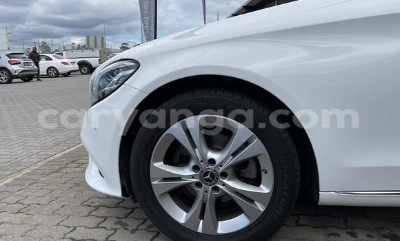 Nunua Ilio tumika Mercedes‒Benz C–Class White Gari ndani ya Blantyre nchini Malawi Nunua Ilio tumika Mercedes‒Benz C–Class White Gari ndani ya Blantyre nchini Malawi