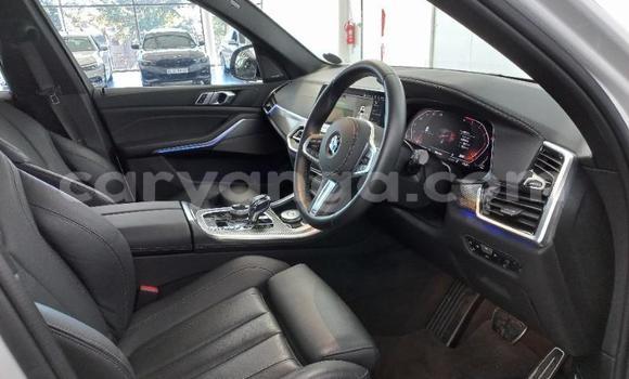 Nunua Ilio tumika BMW X5 White Gari ndani ya Blantyre nchini Malawi Nunua Ilio tumika BMW X5 White Gari ndani ya Blantyre nchini Malawi