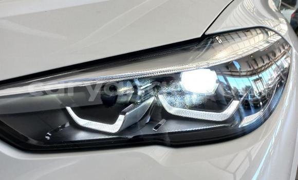 Nunua Ilio tumika BMW X5 White Gari ndani ya Blantyre nchini Malawi Nunua Ilio tumika BMW X5 White Gari ndani ya Blantyre nchini Malawi