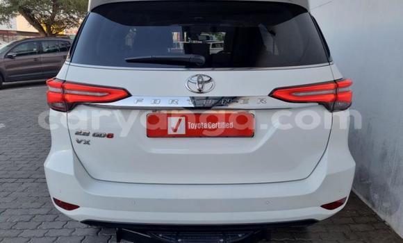 Nunua Ilio tumika Toyota Fortuner White Gari ndani ya Blantyre nchini Malawi Nunua Ilio tumika Toyota Fortuner White Gari ndani ya Blantyre nchini Malawi