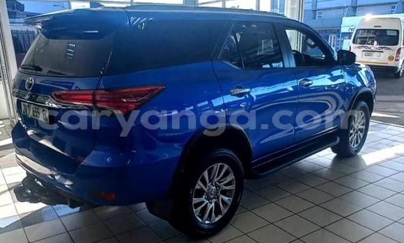 Nunua Ilio tumika Toyota Fortuner Blue Gari ndani ya Blantyre nchini Malawi Nunua Ilio tumika Toyota Fortuner Blue Gari ndani ya Blantyre nchini Malawi