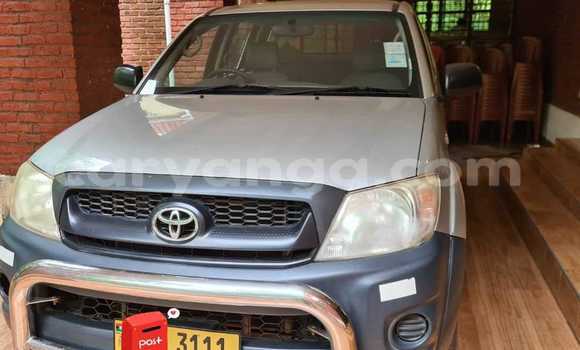 Buy Used Toyota Hilux Silver Car in Blantyre in Malawi Buy Used Toyota Hilux Silver Car in Blantyre in Malawi