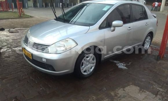 Nunua Ilio tumika Nissan Tiida Silver Gari ndani ya Blantyre nchini Malawi Nunua Ilio tumika Nissan Tiida Silver Gari ndani ya Blantyre nchini Malawi