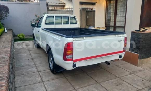 Acheter Occasion Voiture Toyota Hilux Blanc à Blantyre, Malawi Acheter Occasion Voiture Toyota Hilux Blanc à Blantyre, Malawi
