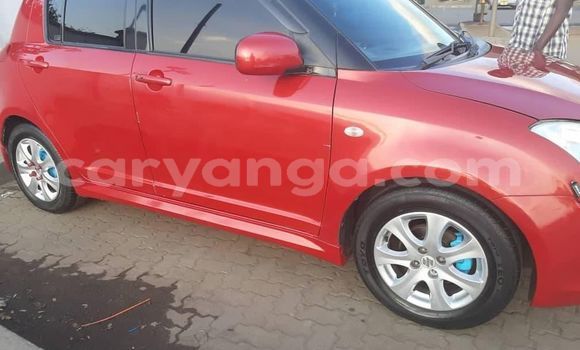 Acheter Occasion Voiture Suzuki Swift Rouge à Blantyre, Malawi Acheter Occasion Voiture Suzuki Swift Rouge à Blantyre, Malawi
