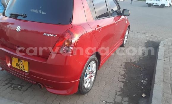 Acheter Occasion Voiture Suzuki Swift Rouge à Blantyre, Malawi Acheter Occasion Voiture Suzuki Swift Rouge à Blantyre, Malawi
