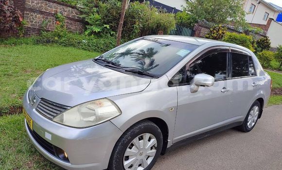 Nunua Ilio tumika Nissan Tiida Silver Gari ndani ya Blantyre nchini Malawi Nunua Ilio tumika Nissan Tiida Silver Gari ndani ya Blantyre nchini Malawi