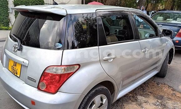 Nunua Ilio tumika Toyota IST Silver Gari ndani ya Blantyre nchini Malawi Nunua Ilio tumika Toyota IST Silver Gari ndani ya Blantyre nchini Malawi