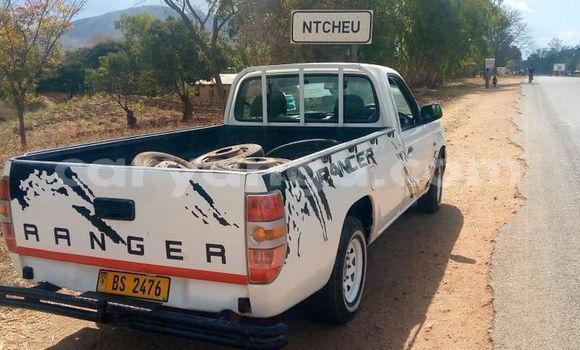 Nunua Ilio tumika Ford Ranger White Gari ndani ya Blantyre nchini Malawi Nunua Ilio tumika Ford Ranger White Gari ndani ya Blantyre nchini Malawi