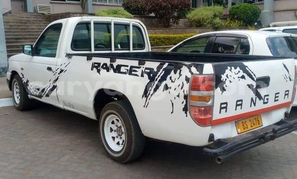 Nunua Ilio tumika Ford Ranger White Gari ndani ya Blantyre nchini Malawi Nunua Ilio tumika Ford Ranger White Gari ndani ya Blantyre nchini Malawi