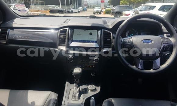 Nunua Ilio tumika Ford Everest Silver Gari ndani ya Blantyre nchini Malawi Nunua Ilio tumika Ford Everest Silver Gari ndani ya Blantyre nchini Malawi