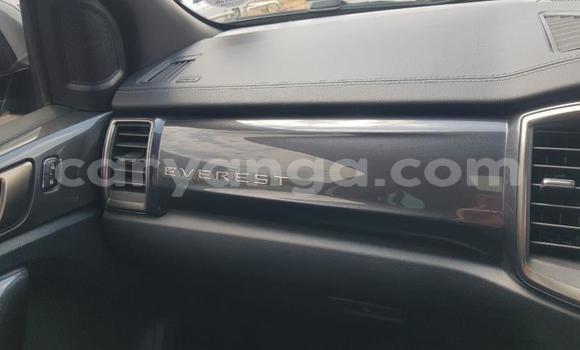 Nunua Ilio tumika Ford Everest Silver Gari ndani ya Blantyre nchini Malawi Nunua Ilio tumika Ford Everest Silver Gari ndani ya Blantyre nchini Malawi