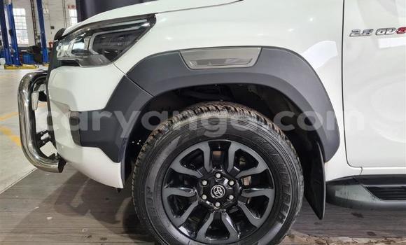 Nunua Ilio tumika Toyota Hilux White Gari ndani ya Blantyre nchini Malawi Nunua Ilio tumika Toyota Hilux White Gari ndani ya Blantyre nchini Malawi