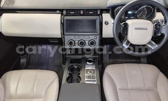 Nunua Ilio tumika Land Rover Discovery Silver Gari ndani ya Blantyre nchini Malawi Nunua Ilio tumika Land Rover Discovery Silver Gari ndani ya Blantyre nchini Malawi